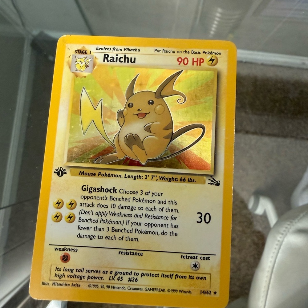 Raichu Pokémon Card